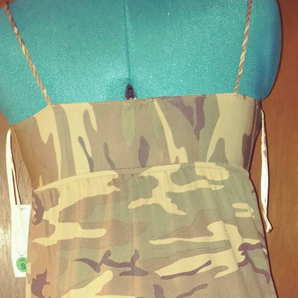 Allyn Paige maxi dress small